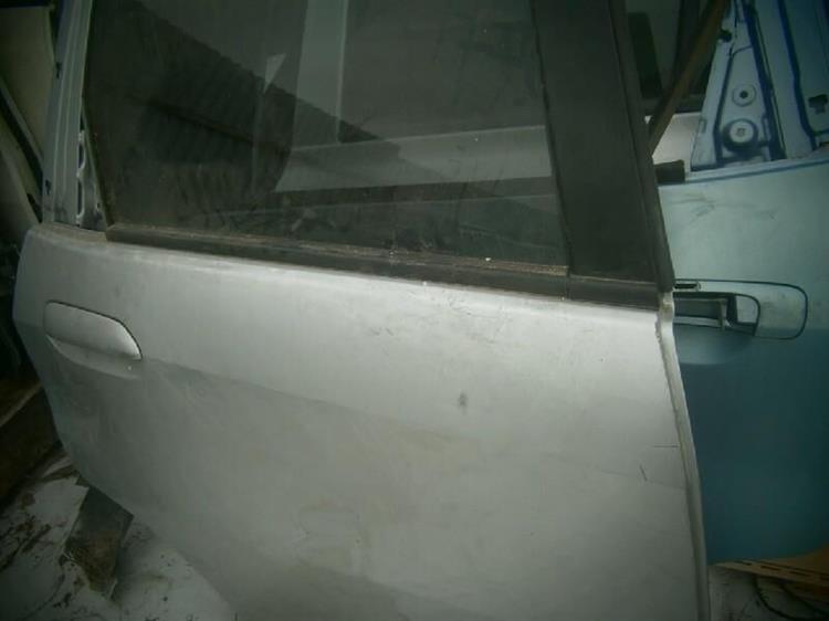 Дверь Хонда Фит в Туле 76335
